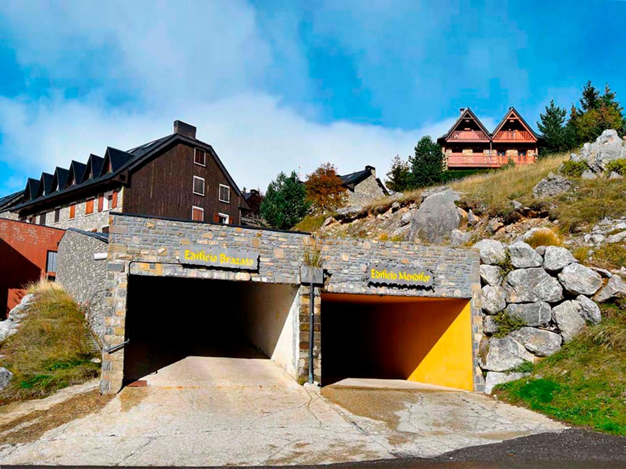 Apartamentos 3000 Formigal Exteriör bild